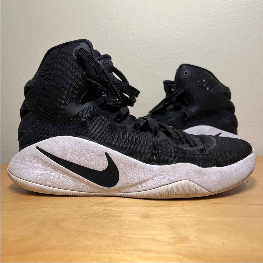 Nike Hyperdunk 2016
